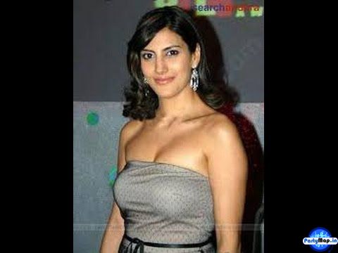 Photo of Parizaad Kolah at an appearance