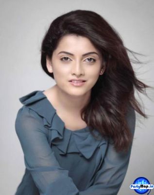 Photo of Poorvi Bhave at a show