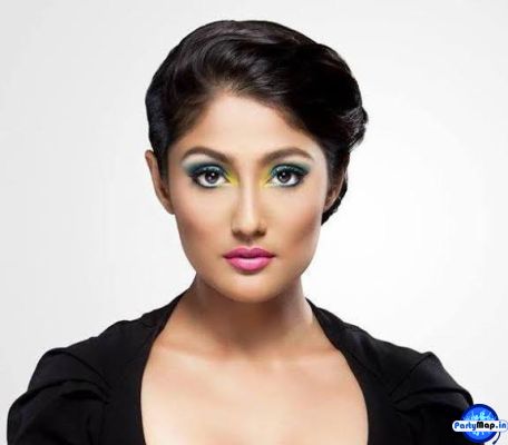 Photo of Pragya Tiwari at a concert