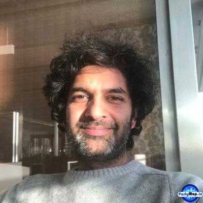 Photo of Purab Kohli at a show