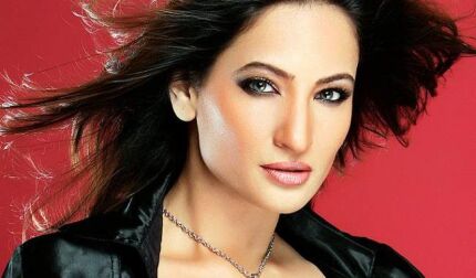 Photo of Rakshanda Khan at a show