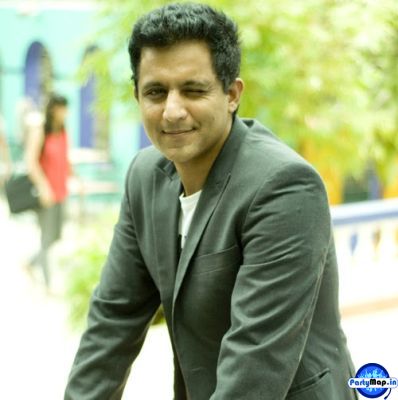 Photo of Riaz Basha at a show