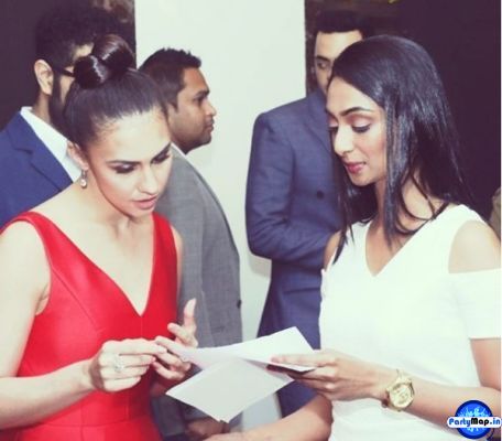 Photo of Zinia Fernandes at a show