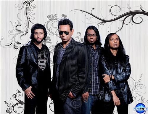 Photo of Aurthohin at a concert