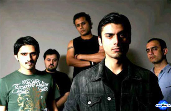 Photo of Entity Paradigm at an appearance