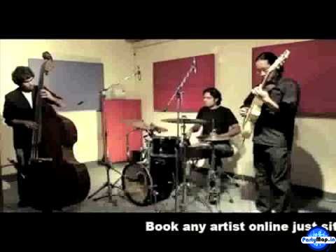 Photo of Reuben Narain at a show