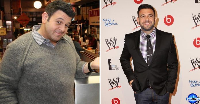 Photo of Adam Richman at a concert
