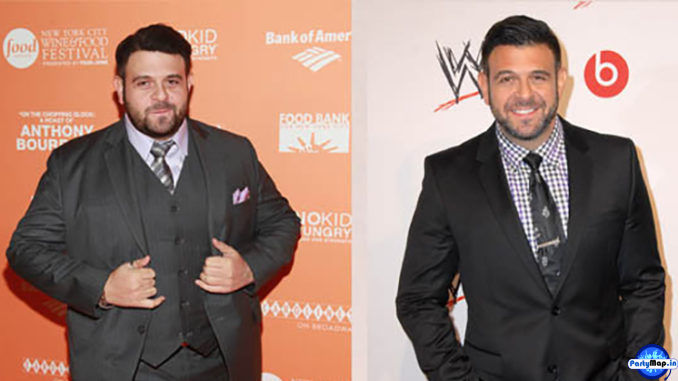 Photo of Adam Richman at an appearance