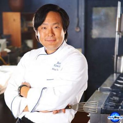 Photo of Ming Tsai at an appearance