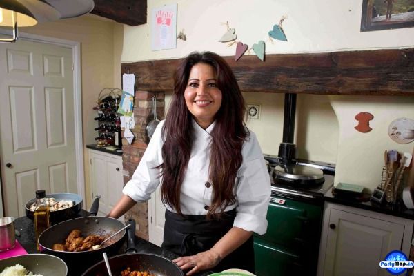 Photo of Romy Gill at a concert