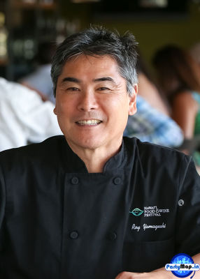 Photo of Roy Yamaguchi at an appearance