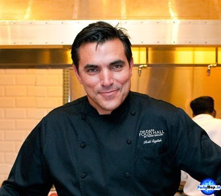 Photo of Todd English at an appearance