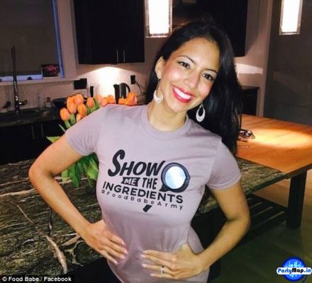 Photo of Vani Hari at a show