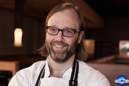 Photo of Wylie Dufresne at a show