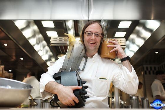 Photo of Wylie Dufresne at an appearance