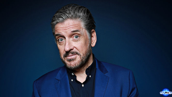 Photo of Craig Ferguson at a concert