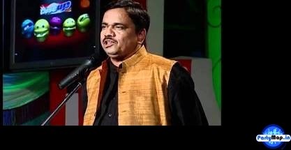 Photo of Deepak Deshpande at a show