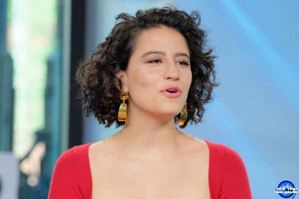 Photo of Ilana Glazer at a concert