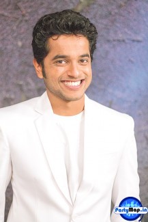 Official profile picture of Naveen Richard