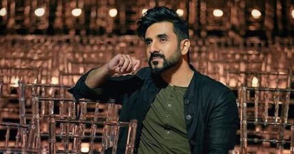 Photo of Vir Das at a show