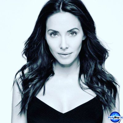 Photo of Whitney Cummings at a show