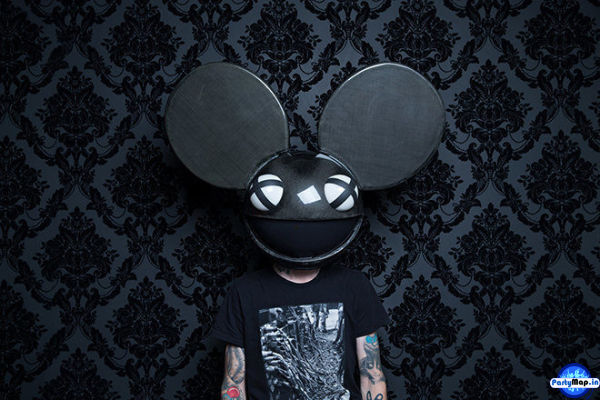 Photo of Deadmau5 at an appearance