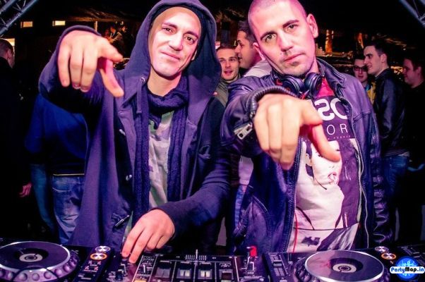 Photo of Dimitri Vegas And Like Mike at an appearance