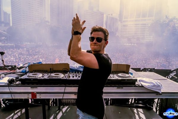 Photo of Fedde Le Grand at an appearance