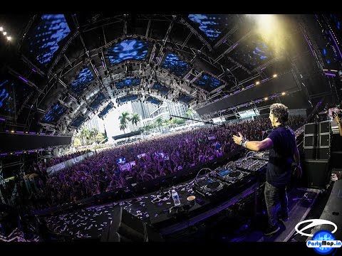 Photo of Vini Vici at a concert