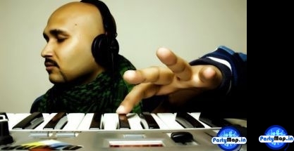 Photo of DJ Aks at an appearance