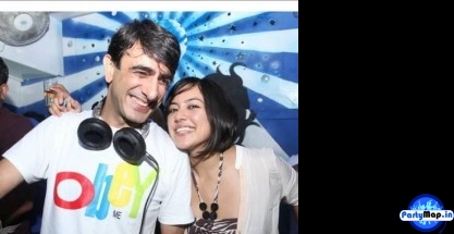 Photo of DJ Whosane! at an appearance