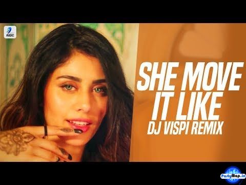 Photo of Tanvi Malhara at a show