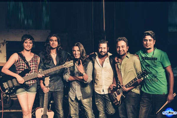 Photo of Lagori at an appearance