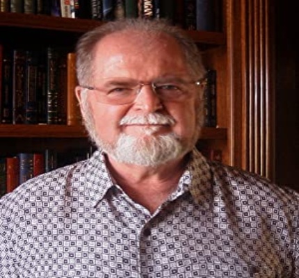 Official profile picture of Larry Niven