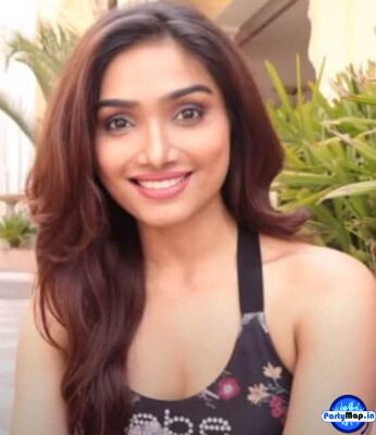 Photo of Aishwarya Devan at a concert