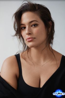 Photo of Ashley Graham at a concert