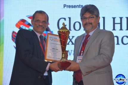 Official profile picture of Nikhil Desai