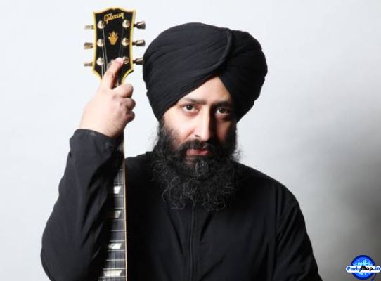 Photo of Rabbi Shergill at a show