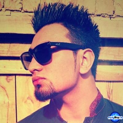 Photo of Young Desi at a show