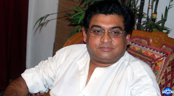 Photo of Amit Kumar at a show