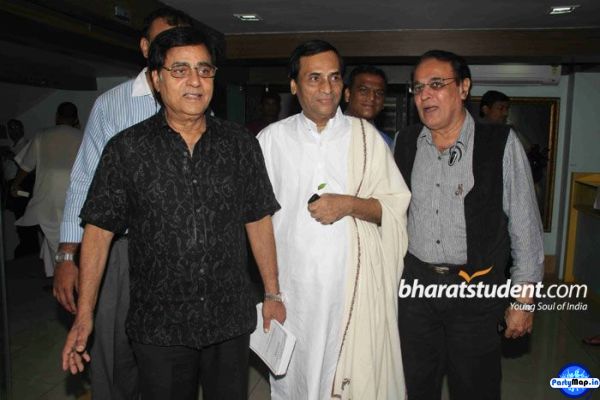 Photo of Amrish Mishra at a show