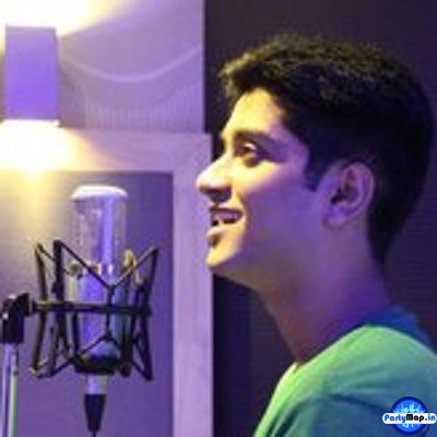 Photo of Anand Aravindakshan at a concert