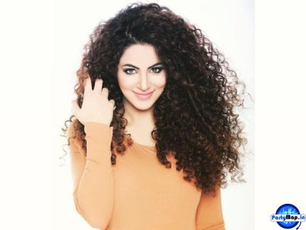 Official profile picture of Annie Khalid Songs