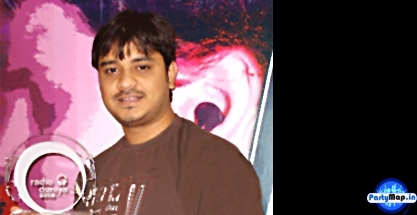 Photo of Anuj Gurwara at a concert