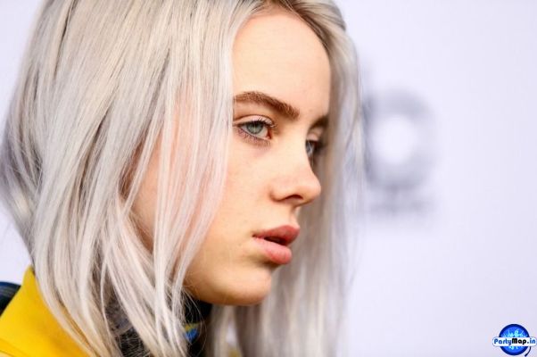 Photo of Billie Eilish at an appearance