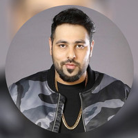 Official profile picture of Chandra Dixit