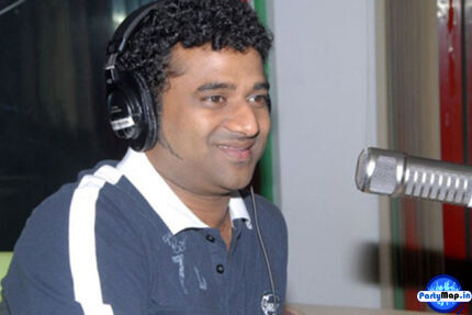 Official profile picture of Devi Sri Prasad