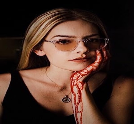 Official profile picture of Elle Callahan