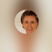 Official profile picture of Frankie Valli
