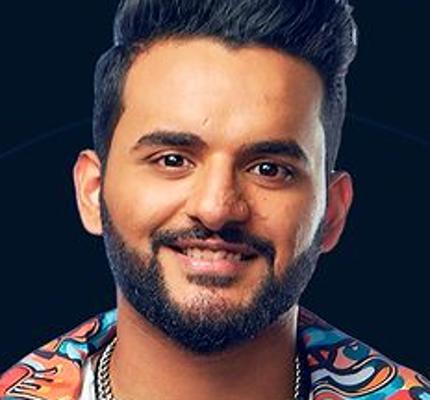 Official profile picture of Fukra Insaan Songs